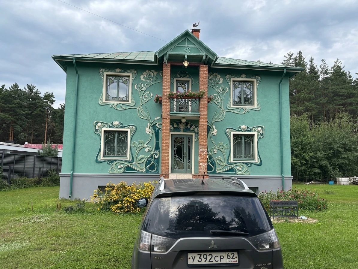 Дизайн фасада в стиле Модерн (ар-нуво) — фото от нейросети AI Facade