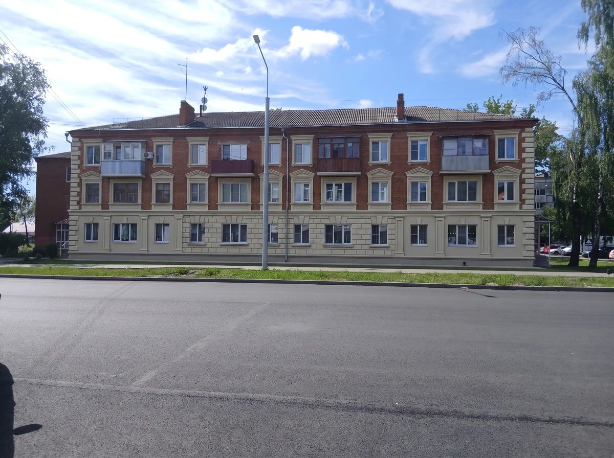 Дизайн фасада в стиле Классический — фото от нейросети AI Facade