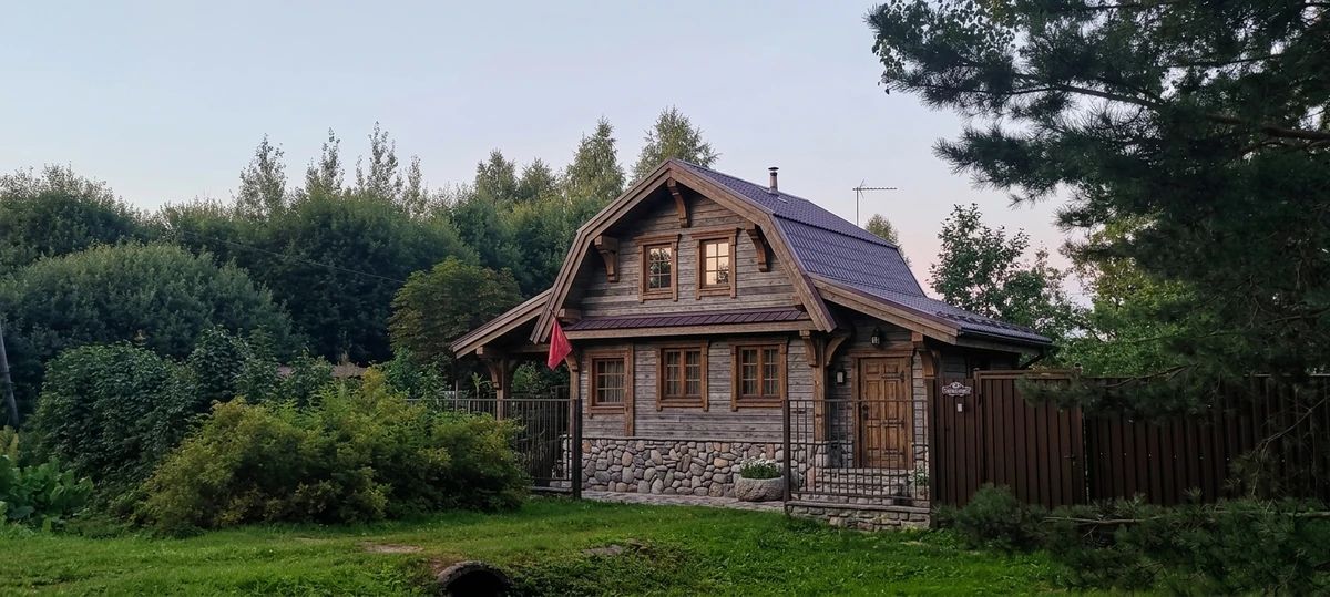 Дизайн фасада в стиле Шале — фото фасада от нейросети AI Facade