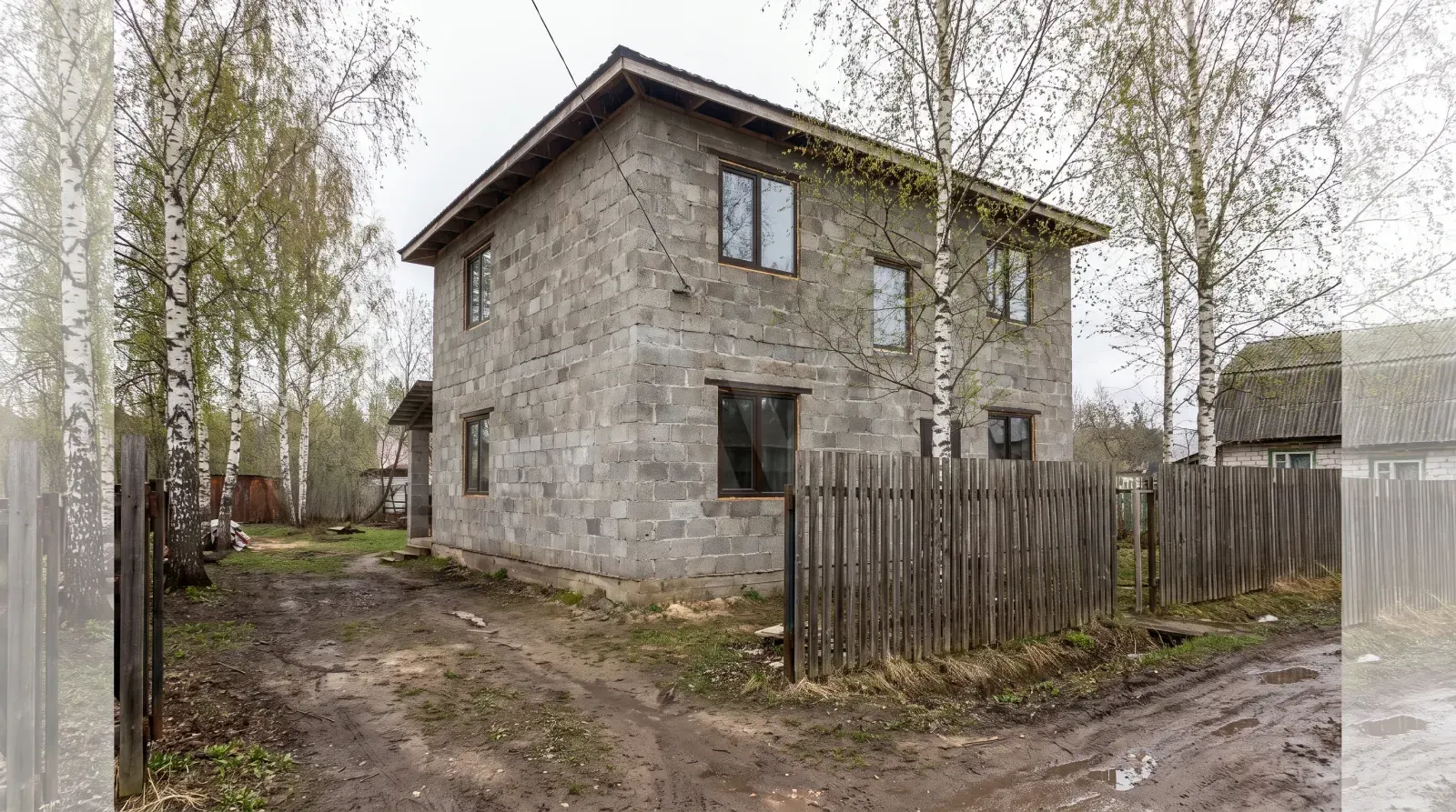фасад дома без облицовки — до