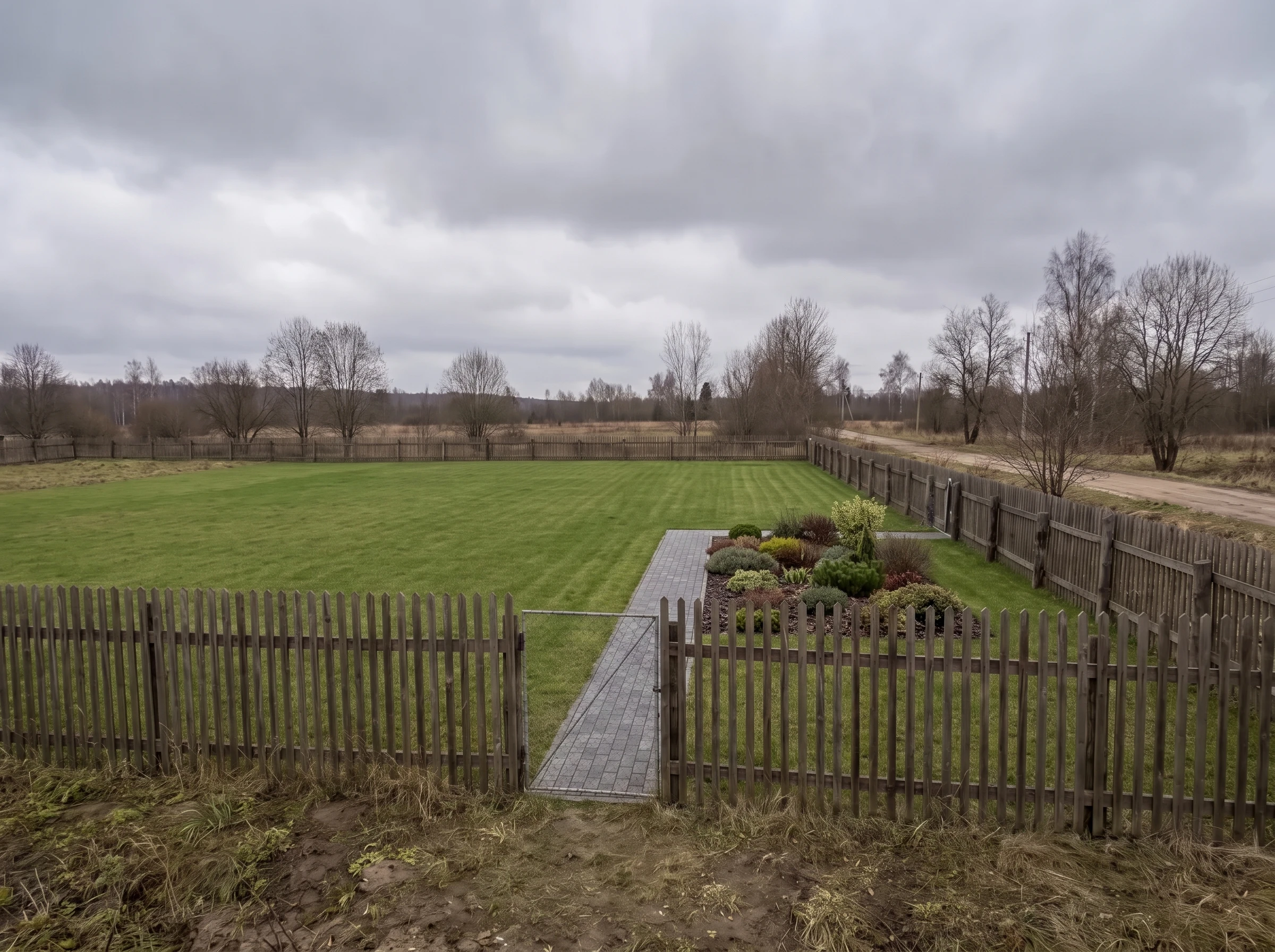 планировка участка по фото — зоны, дорожки, газон и посадки, AI-визуализация